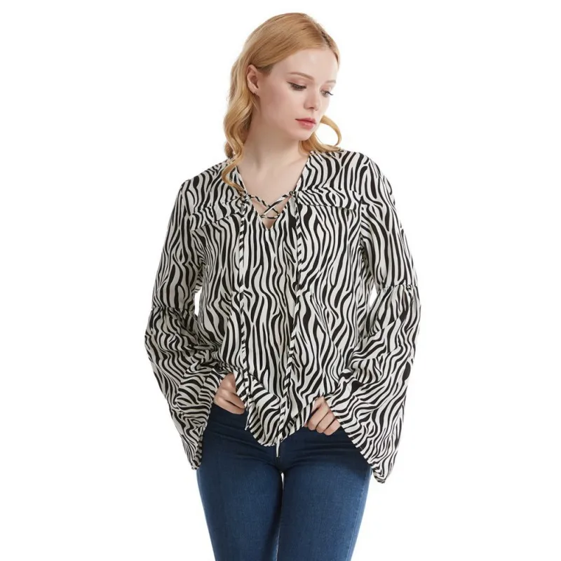 Summer Women Sexy V-Neck Zebra Print T-Shirts Tops Streetwear Women New Long Sleeves Loose Casual Daily Black Tshirts Tops 2021
Summer Women Sexy V-Neck Zebra Print T-Shirts Tops Streetwear Women New Long Sleeves Loose Casual Daily Black Tshirts Tops 2021