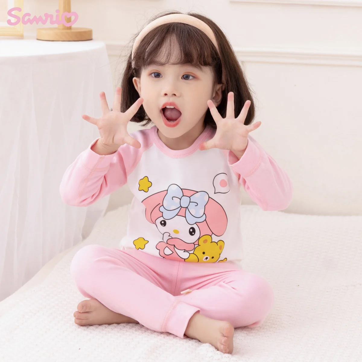Kawaii Sanrio My Melody Kuromi осенние детские пижамы Мультяшные милые для маленьких девочек удобные пижамы с длинными рукавами домашний костюм для мальчиков
Kawaii Sanrio My Melody Kuromi осенние детские пижамы Мультяшные милые для маленьких девочек удобные пижамы с длинными рукавами домашний костюм для мальчиков