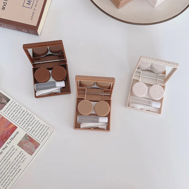 1PCS Girl Kawaii Contact Lens Container Mini Square Biscuits Travel Set Spectacle Case Storage Lens Box Cute Contact Lens Case
1PCS Girl Kawaii Contact Lens Container Mini Square Biscuits Travel Set Spectacle Case Storage Lens Box Cute Contact Lens Case