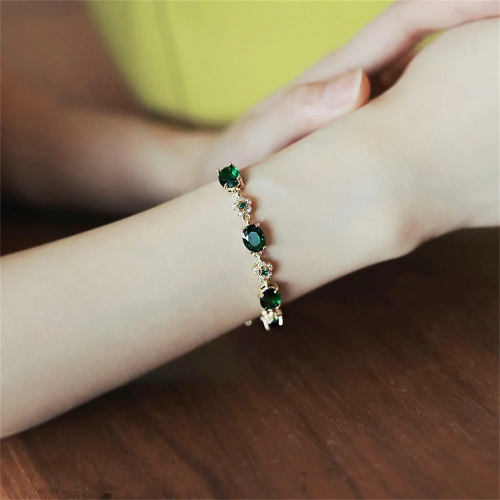 Electroplating South Korea East Gate Fashion New Personality Tide Zircon Exquisite Bracelet Net Red Temperament Design Bracelet
Electroplating South Korea East Gate Fashion New Personality Tide Zircon Exquisite Bracelet Net Red Temperament Design Bracelet