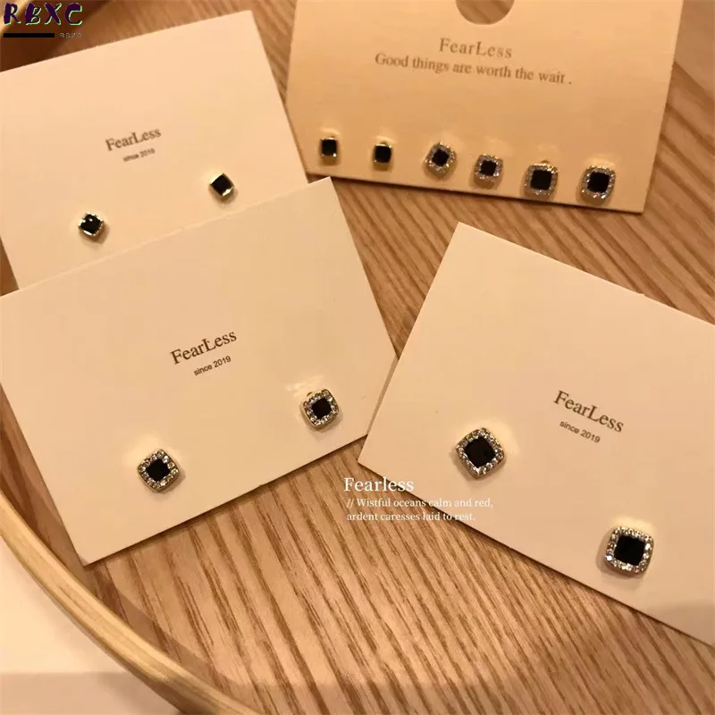 Korea Simple Personality Black Geometric Square Studded Earrings Set Versatile Cool Wind Earrings Women's Silver Needle
Korea Simple Personality Black Geometric Square Studded Earrings Set Versatile Cool Wind Earrings Women's Silver Needle