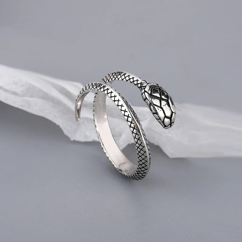 Hot Sell Retro Cobra Snake Animal Thai Silver Ladies Finger Party Rings Promotion Jewelry For Women New Year Gifts
Hot Sell Retro Cobra Snake Animal Thai Silver Ladies Finger Party Rings Promotion Jewelry For Women New Year Gifts