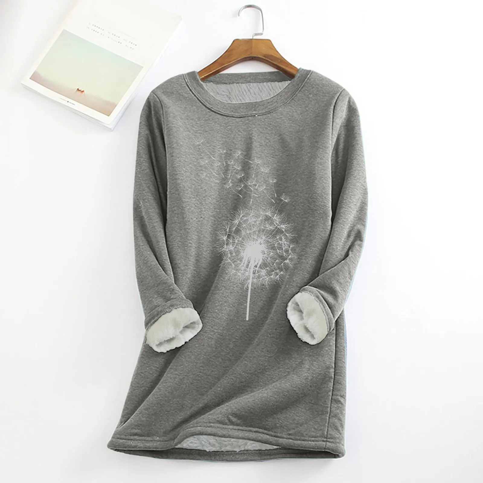 Dandelion Graphic Fleece Hoodies For Women Thick Warm Sweatshirt Round Neck Pullover Long-Sleeve Top Long Bottoming Winter
Dandelion Graphic Fleece Hoodies For Women Thick Warm Sweatshirt Round Neck Pullover Long-Sleeve Top Long Bottoming Winter