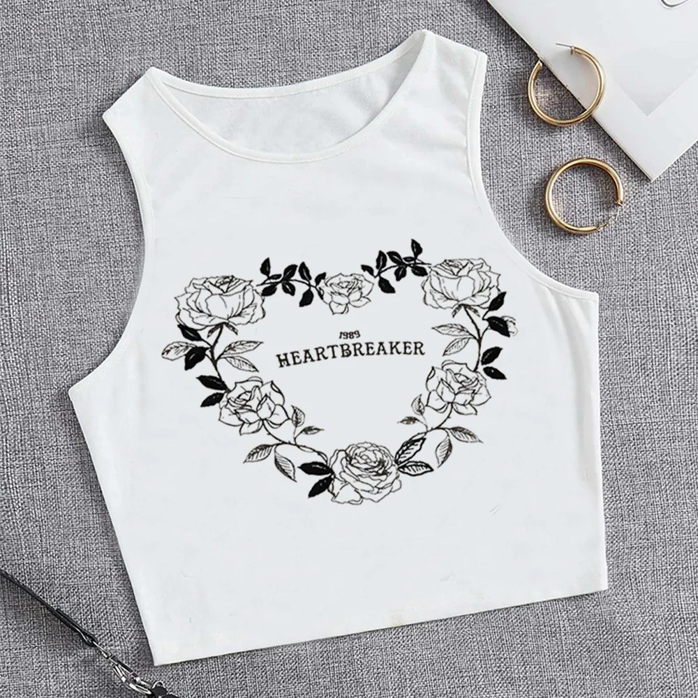 Женский короткий топ в стиле 90-х Y2k, корейская модная трапециевидная Готическая футболка в стиле 90-х 1920-х с графическим принтом
Женский короткий топ в стиле 90-х Y2k, корейская модная трапециевидная Готическая футболка в стиле 90-х 1920-х с графическим принтом