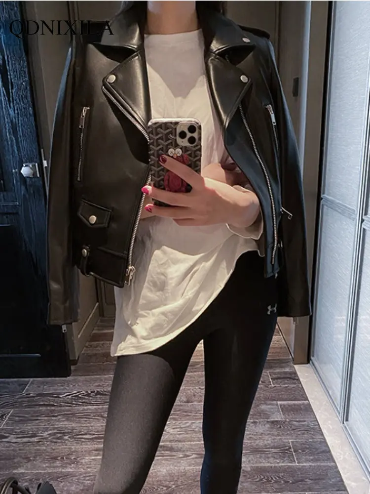 Women's Leather Jacket Imitation Sheepskin Coat for Women Korean Fashion Short Slim Coats Classic Style Women's Jackets
Women's Leather Jacket Imitation Sheepskin Coat for Women Korean Fashion Short Slim Coats Classic Style Women's Jackets