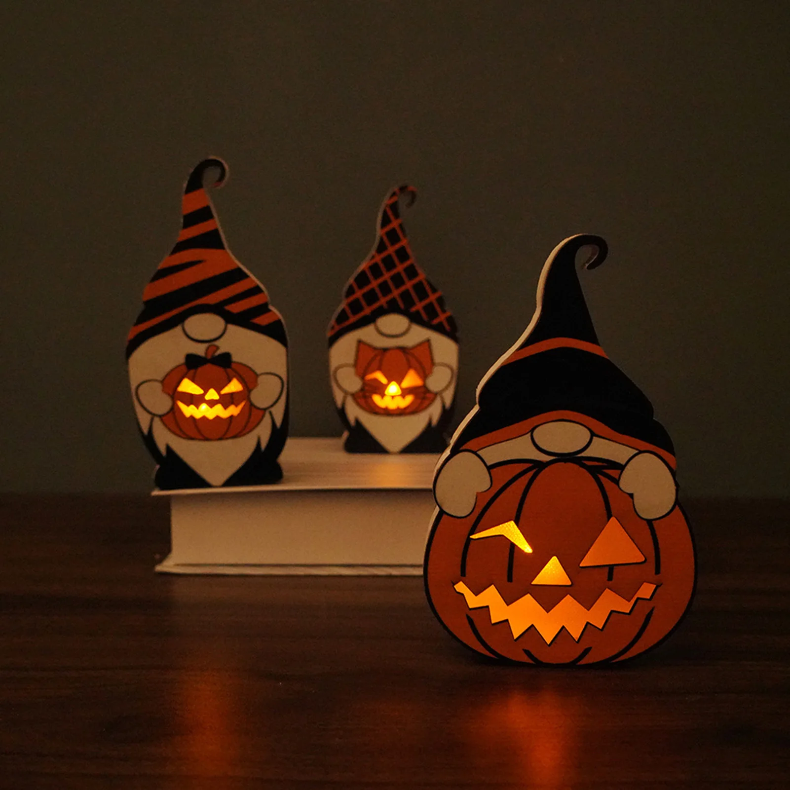 Halloween Wooden Light Ornaments Quick and Easy Installation Lights for Halloween Holiday Parties Decor
Halloween Wooden Light Ornaments Quick and Easy Installation Lights for Halloween Holiday Parties Decor