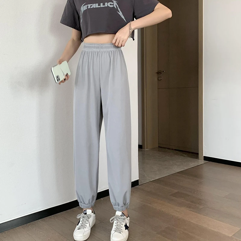 Summer Grey Loose Thin Casual Bloomers Women Blue Ice Silk Solid Colors High Waist Harem Pants Black Sweatpants Beige Trousers
Summer Grey Loose Thin Casual Bloomers Women Blue Ice Silk Solid Colors High Waist Harem Pants Black Sweatpants Beige Trousers