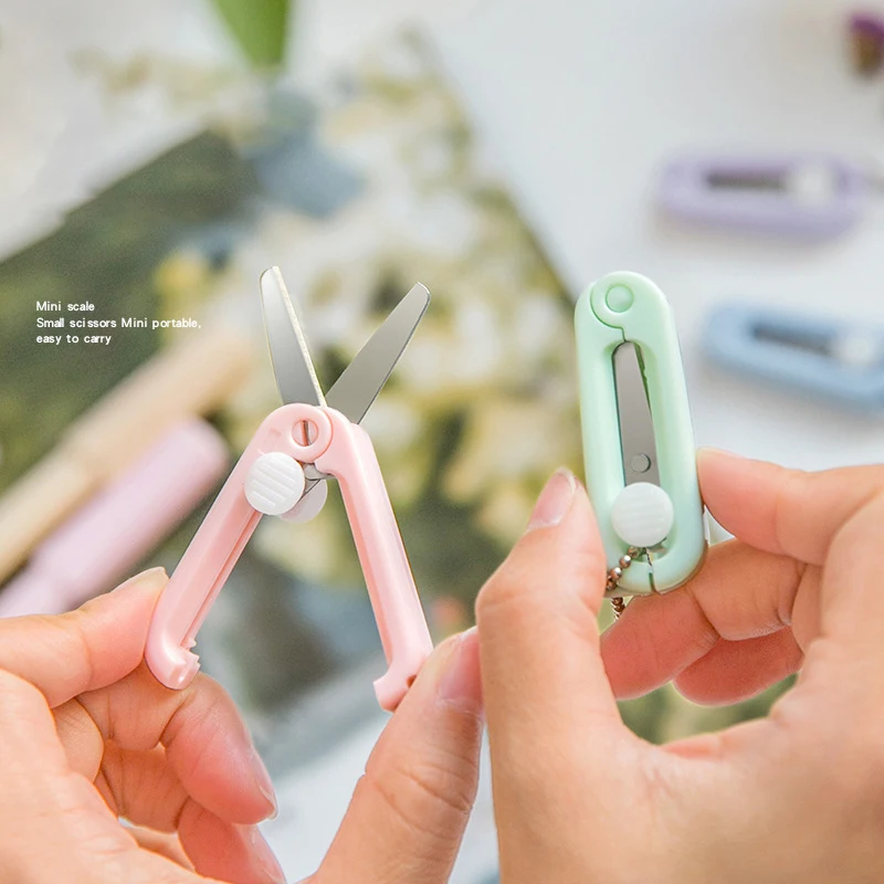Kawaii Folding Scissors Portable Key Chain Mini Paper Cutting Knife Korean Stationery DIY Hand Tools Office School Supplies
Kawaii Folding Scissors Portable Key Chain Mini Paper Cutting Knife Korean Stationery DIY Hand Tools Office School Supplies