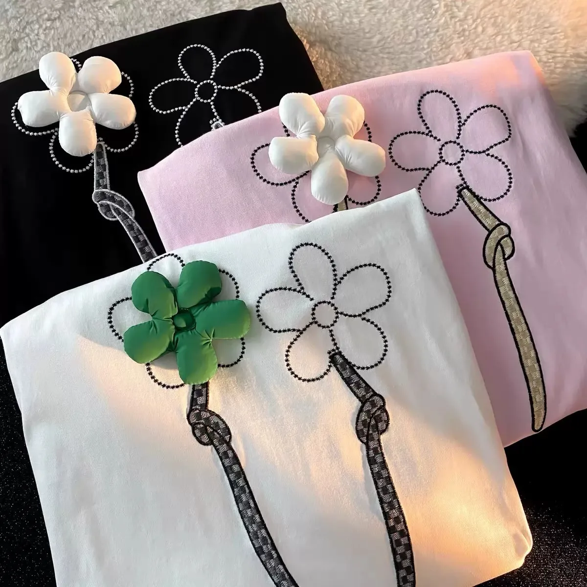 2022 Summer New Three-dimensional Flower Short-sleeved Female Loose Half-sleeved T-shirt Top Graphic T Shirts Kawaii Clothes
2022 Summer New Three-dimensional Flower Short-sleeved Female Loose Half-sleeved T-shirt Top Graphic T Shirts Kawaii Clothes