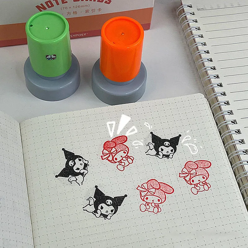 Kawaii Sanrios Seal Cute Kuromi Mymelody Cartoon Animation Portable Seal Pressing Stationery Toys for Children Gifts
Kawaii Sanrios Seal Cute Kuromi Mymelody Cartoon Animation Portable Seal Pressing Stationery Toys for Children Gifts
