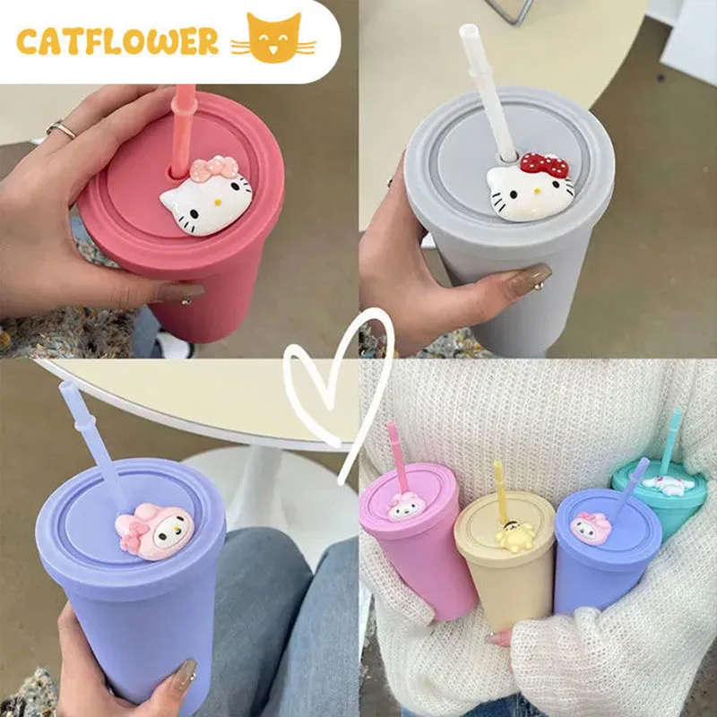 450ML Kawaii Sanrios Water Cup Kuromi My Melody Cinnamoroll Cartoon Girl Heart With Lid Straw Coffee Cup Milk Cup Gift for Girls
450ML Kawaii Sanrios Water Cup Kuromi My Melody Cinnamoroll Cartoon Girl Heart With Lid Straw Coffee Cup Milk Cup Gift for Girls