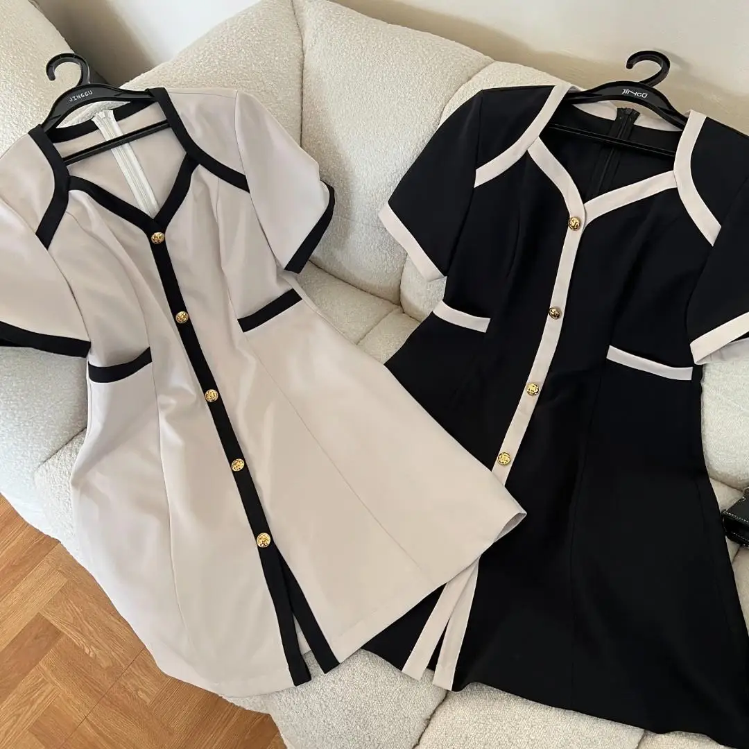 2022 Summer Women's Sexy Elegant Casual Female Dress Short Sleeve V-Neck Contrasting Colors Back Zipper Clebrity Party Dress
2022 Summer Women's Sexy Elegant Casual Female Dress Short Sleeve V-Neck Contrasting Colors Back Zipper Clebrity Party Dress