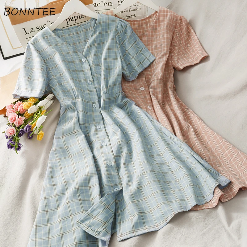 Elegant Plaid Dress Women Short Sleeve V-neck High Waist Slim Fashion A-line Retro All-match Stylish Tender Single Breasted OL
Elegant Plaid Dress Women Short Sleeve V-neck High Waist Slim Fashion A-line Retro All-match Stylish Tender Single Breasted OL