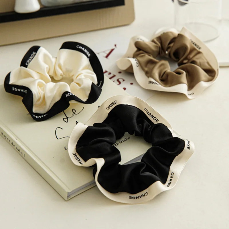 Double Color Oversized Hair Scrunchies Fashion Ponytail Holder Hair Rubber Bands French Elegant Hair Accessories For Women Girls
Double Color Oversized Hair Scrunchies Fashion Ponytail Holder Hair Rubber Bands French Elegant Hair Accessories For Women Girls