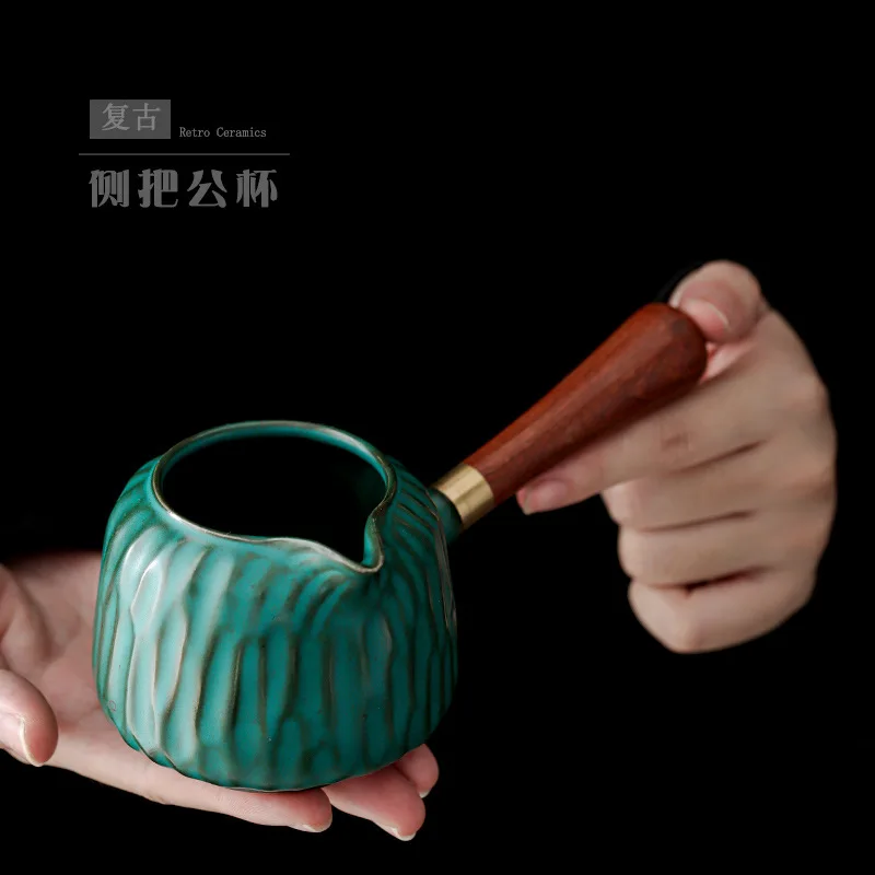 Retro Wood Grain Pitcher Large Tea Serving Pot Fair Mug Japanese Anti-scald Side Handle Tea Sea Thickened Tea Strainers Cup
Retro Wood Grain Pitcher Large Tea Serving Pot Fair Mug Japanese Anti-scald Side Handle Tea Sea Thickened Tea Strainers Cup