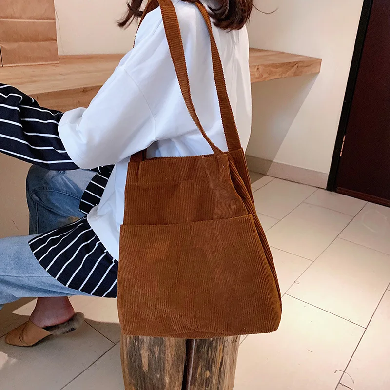 Corduroy Totes Bag Carry Shoulder Bag Retro Casual Handbags With Inner Pocket For School Work Beach Travel and Shopping
Corduroy Totes Bag Carry Shoulder Bag Retro Casual Handbags With Inner Pocket For School Work Beach Travel and Shopping