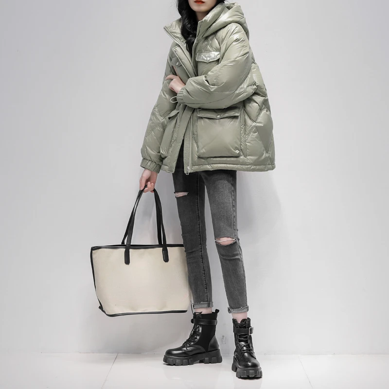 2023 Winter Women's Korean Fashion White Duck Down Jackets Female Long Sleeve Hooded Coats Ladies Short Thick Warm Outerwear K49
2023 Winter Women's Korean Fashion White Duck Down Jackets Female Long Sleeve Hooded Coats Ladies Short Thick Warm Outerwear K49
