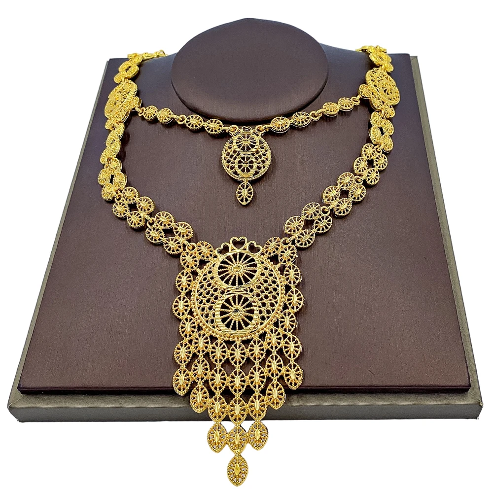 Dubai Fashion Jewelry Sets Round Bracelet Earrings Charm Women Crystal Necklace Wedding Gifts Wedding Accessories
Dubai Fashion Jewelry Sets Round Bracelet Earrings Charm Women Crystal Necklace Wedding Gifts Wedding Accessories