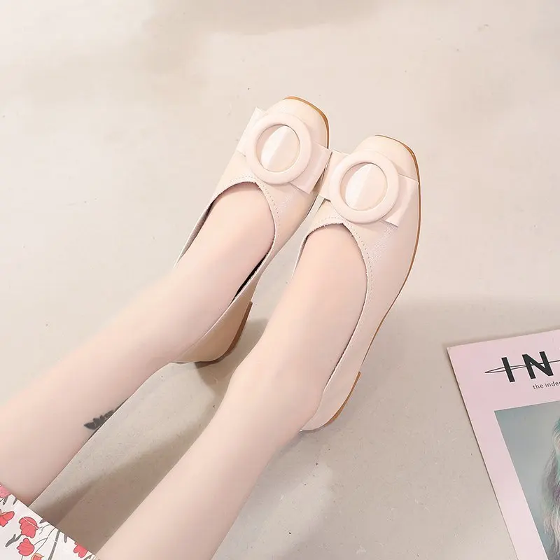 Fashion Spring Summer Soft PU Leather Ballet Flats Women Shoes Slip-On Round Toe Round Buckle Flat Shoes Women
Fashion Spring Summer Soft PU Leather Ballet Flats Women Shoes Slip-On Round Toe Round Buckle Flat Shoes Women
