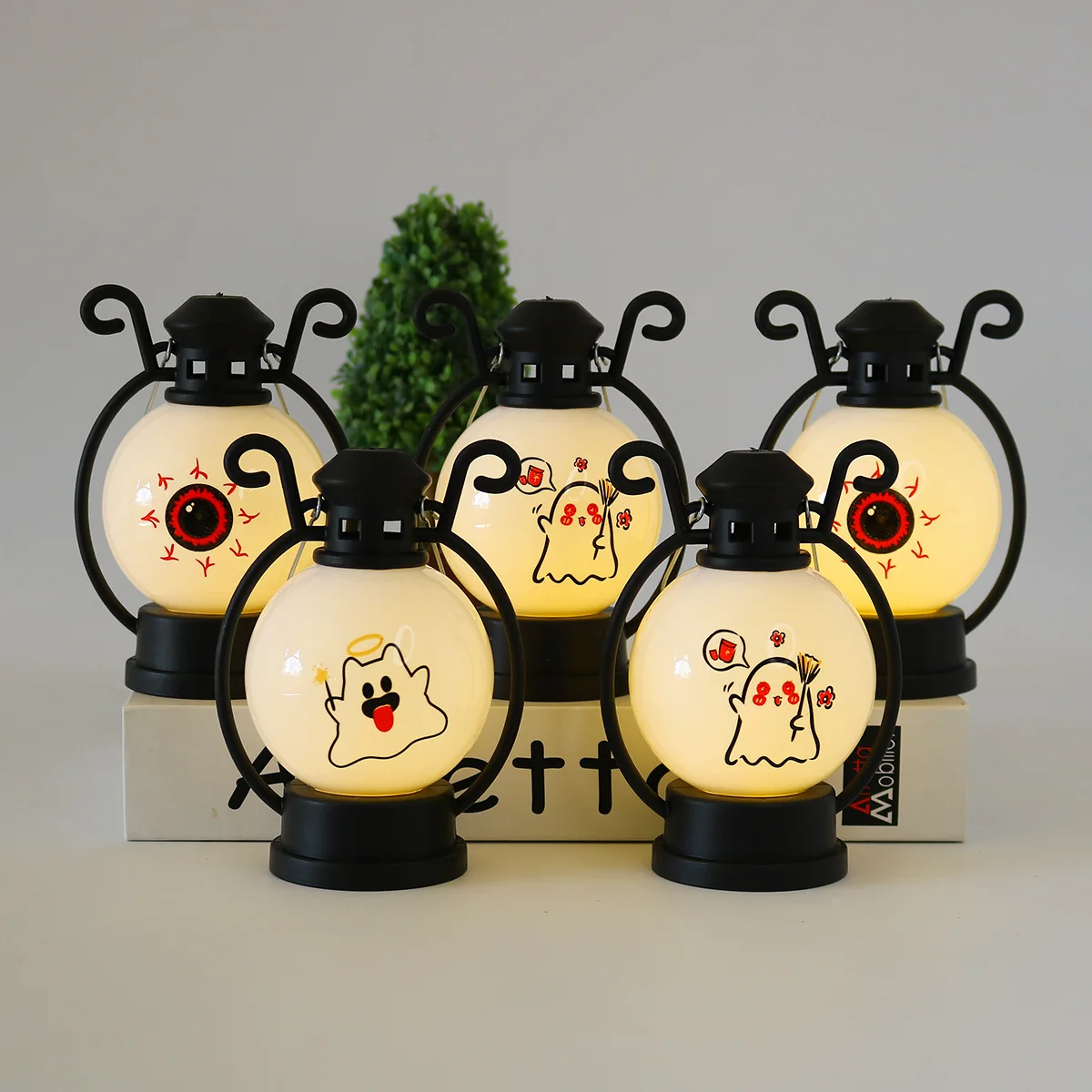 Halloween LED Ghost Lantern Night Light Hanging Horror Oil Lamp Horror Props Holiday Bar Party Light Bar Party Atmosphere Props
Halloween LED Ghost Lantern Night Light Hanging Horror Oil Lamp Horror Props Holiday Bar Party Light Bar Party Atmosphere Props
