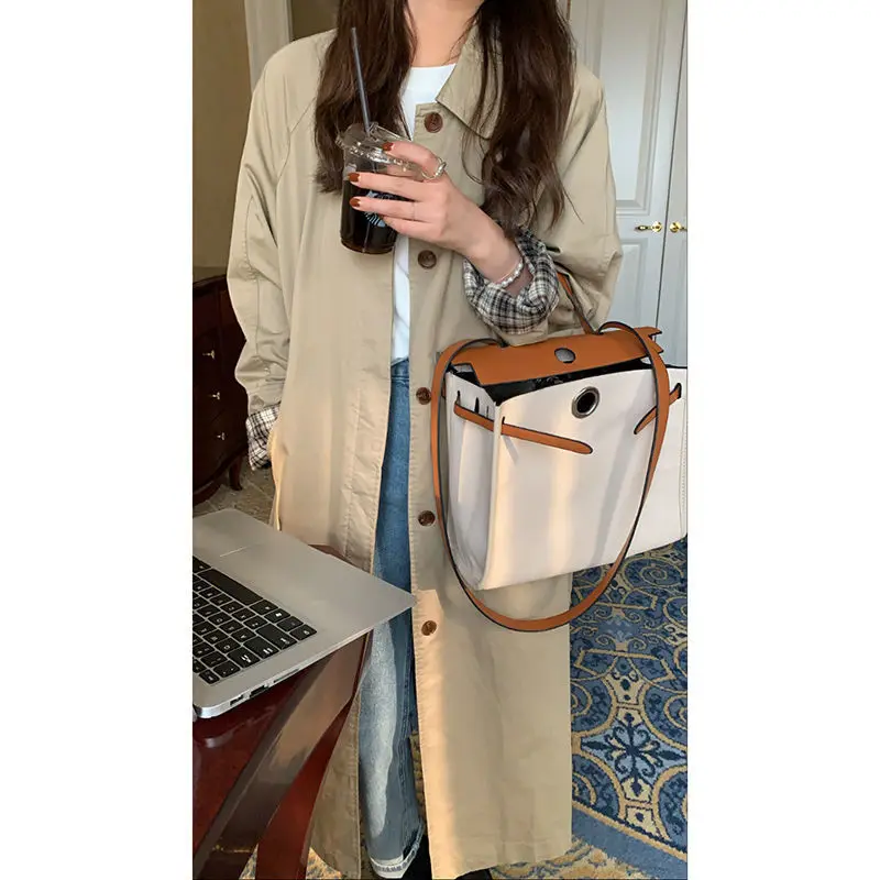 Trench Coats Woman 2022 Luxury Traf Korean Elegant Autumn Fashion Vintage Tunic Loose Windbreaker Female Clothing abrigos Jacket
Trench Coats Woman 2022 Luxury Traf Korean Elegant Autumn Fashion Vintage Tunic Loose Windbreaker Female Clothing abrigos Jacket