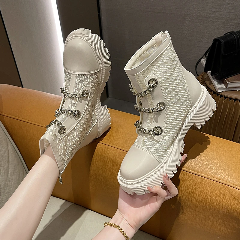 2022 New Fashion Women Platform Boots Pearl Chain Casual Boots Thick Boots Women Boots Riding Boots Women's Sandals Luxury Heels
2022 New Fashion Women Platform Boots Pearl Chain Casual Boots Thick Boots Women Boots Riding Boots Women's Sandals Luxury Heels