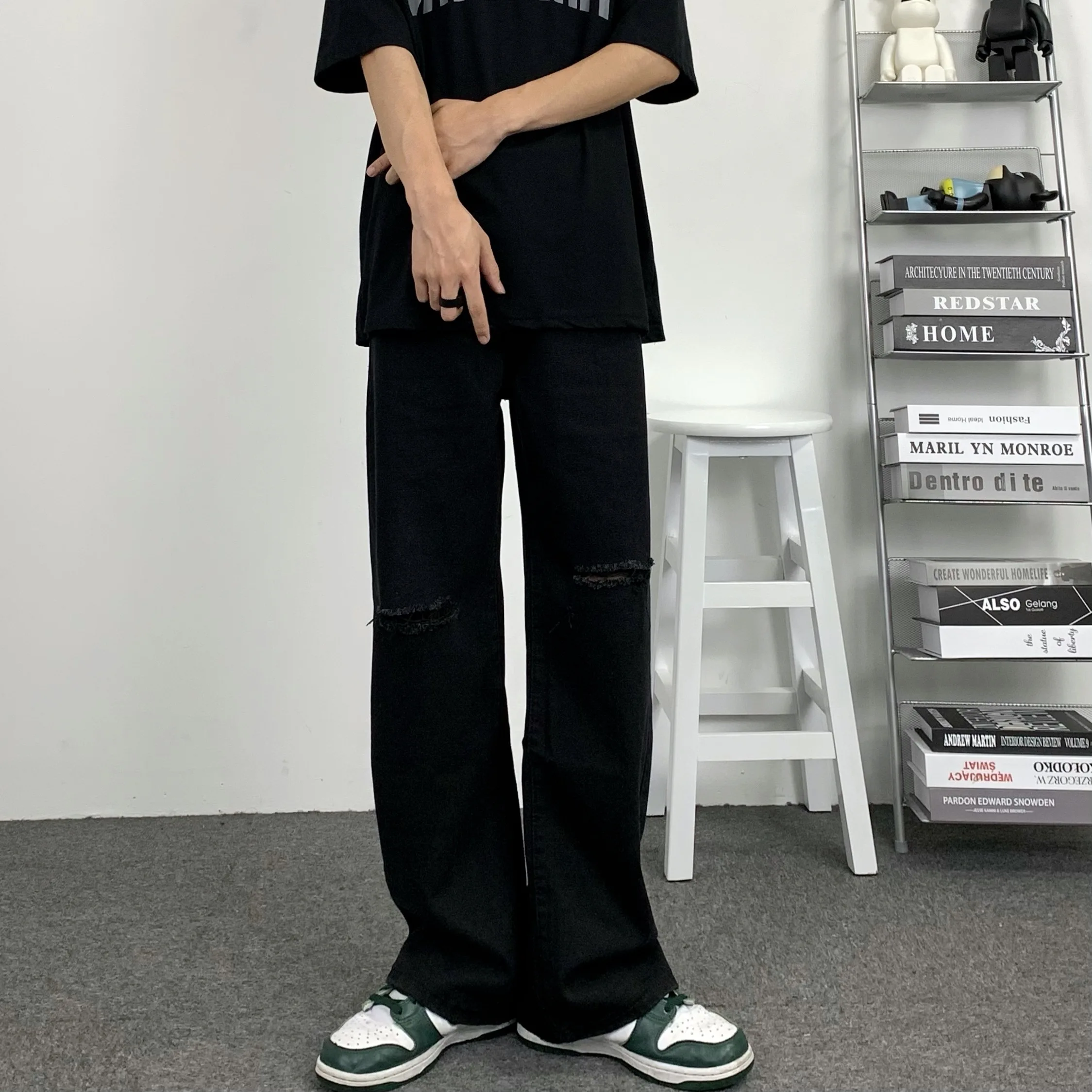 Pants Men's Jeans Hip Hop Korean Style Black Ripped Straight Jeans Loose Pants Women's Loose Jeans Y2k Men's Jeans Casual Men
Pants Men's Jeans Hip Hop Korean Style Black Ripped Straight Jeans Loose Pants Women's Loose Jeans Y2k Men's Jeans Casual Men