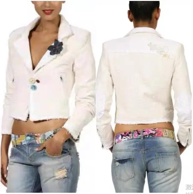Foreign trade original single Spanish desigual women's suit short jacket embroidery design ultra-short sexy suit jacket
Foreign trade original single Spanish desigual women's suit short jacket embroidery design ultra-short sexy suit jacket