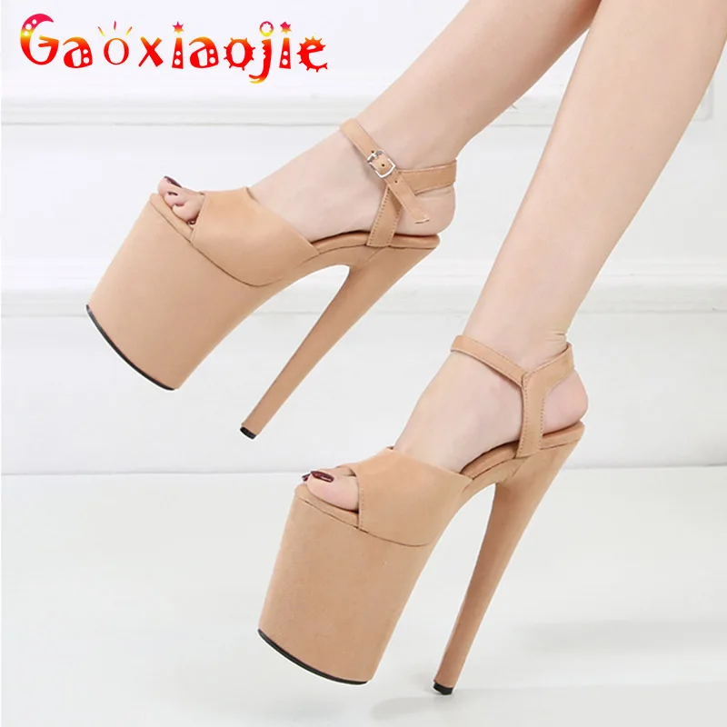 Женские замшевые туфли-лодочки на очень высоком каблуке 20 см 
Женские замшевые туфли-лодочки на очень высоком каблуке 20 см