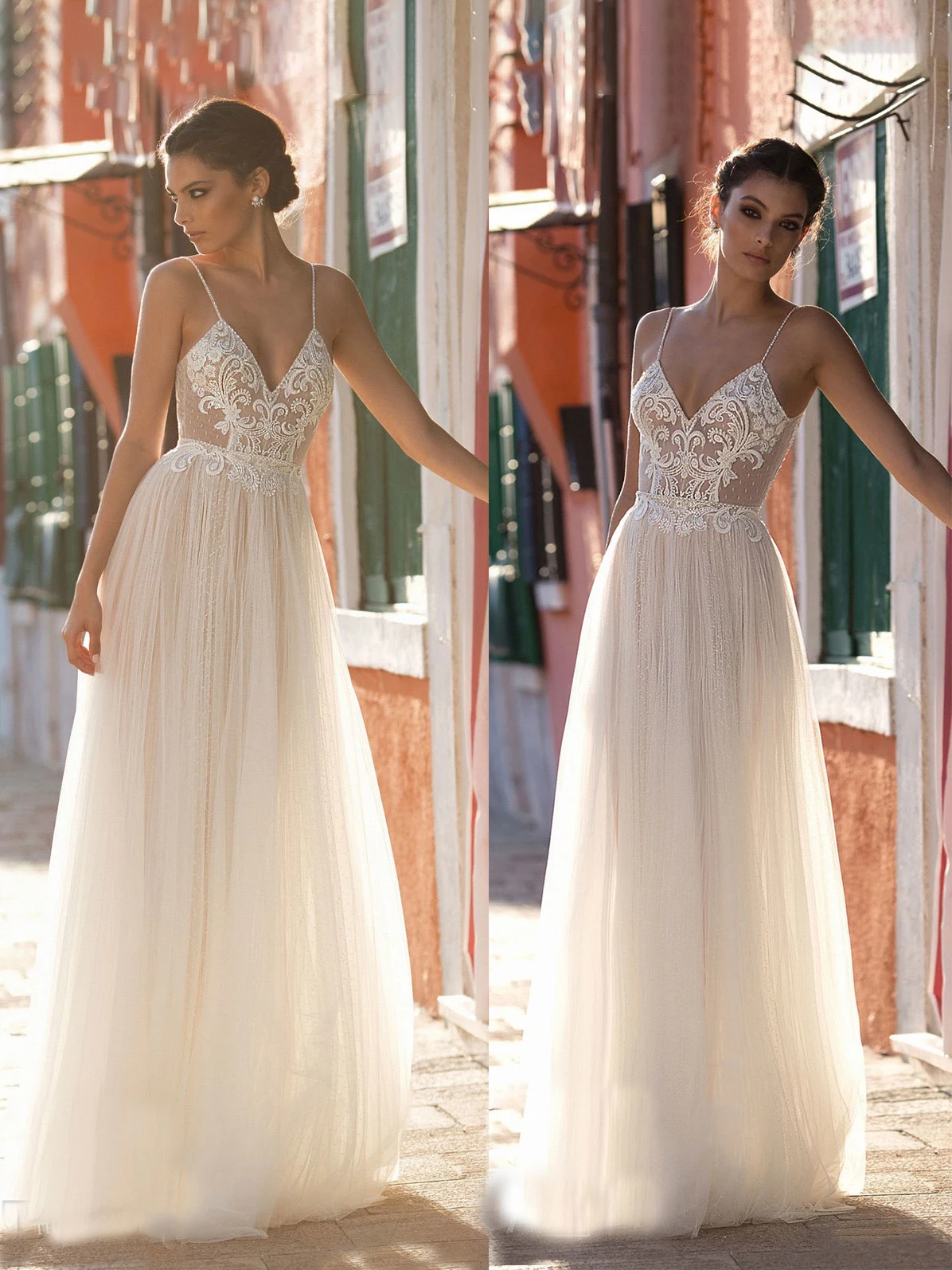 Spaghetti Straps V Neck Beach Wedding Dress Open Back A-Line Sleeveless BohoTulle Lace Bride Gown Robe De Mariée Wedding Gown
Spaghetti Straps V Neck Beach Wedding Dress Open Back A-Line Sleeveless BohoTulle Lace Bride Gown Robe De Mariée Wedding Gown