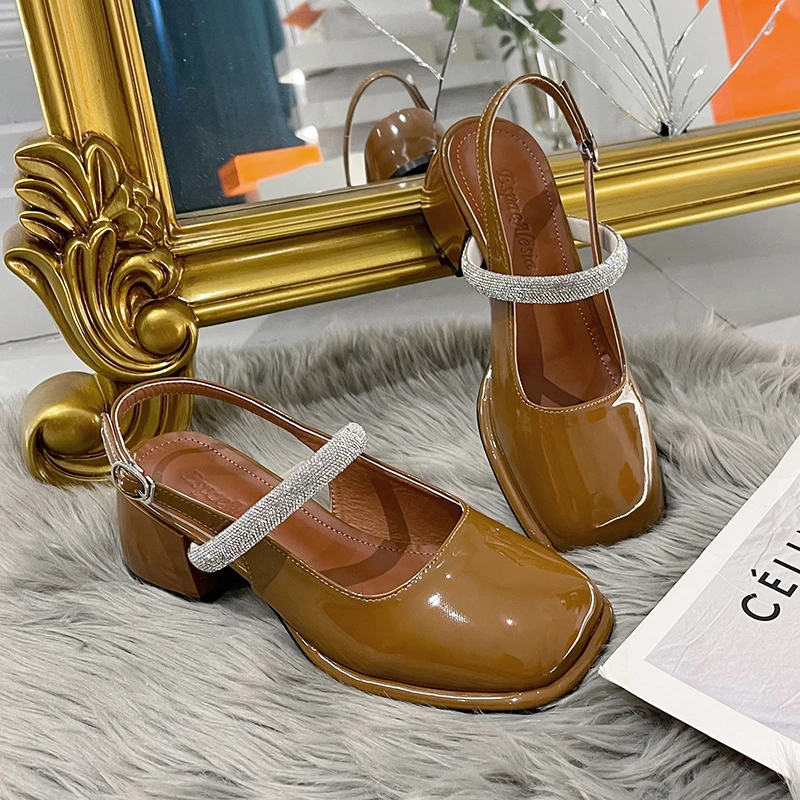Fashion Thick Heel Sandals Female Mary Jane Shoes 2022 New Summer Square Toe Leather Rhinestone One Word Belt High Heels Pump
Fashion Thick Heel Sandals Female Mary Jane Shoes 2022 New Summer Square Toe Leather Rhinestone One Word Belt High Heels Pump