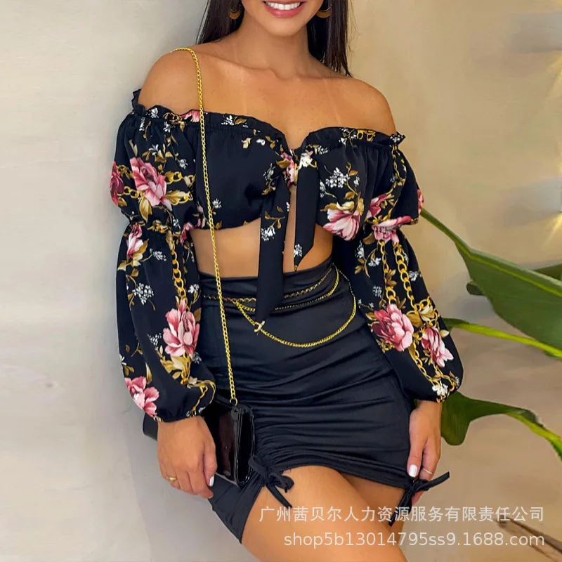 Vintage Print Women Skirts Two Piece Suit 2022 Summer New Sexy Off Shoulder Lace-up Long Sleeve Shirt Top & Pleated Skirt Set
Vintage Print Women Skirts Two Piece Suit 2022 Summer New Sexy Off Shoulder Lace-up Long Sleeve Shirt Top & Pleated Skirt Set