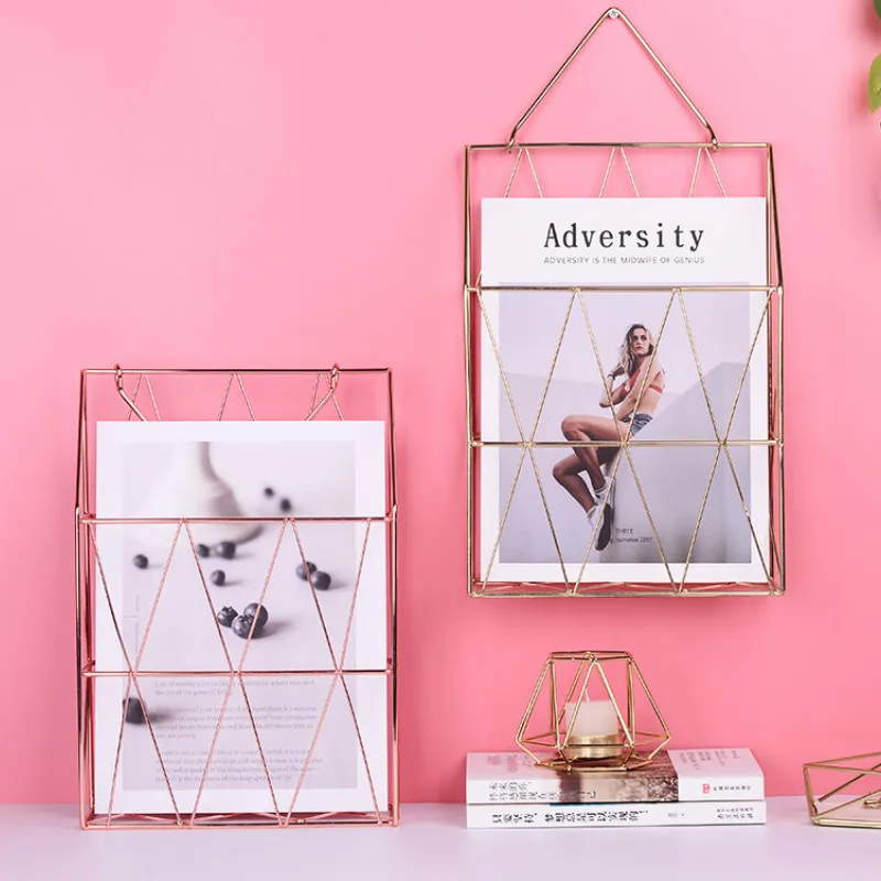 Wrought Iron Newspaper Basket Nordic Ins Style Rose Gold Book Basket Rack Wall Wall-mounted Storage Basket Home Organizer
Wrought Iron Newspaper Basket Nordic Ins Style Rose Gold Book Basket Rack Wall Wall-mounted Storage Basket Home Organizer