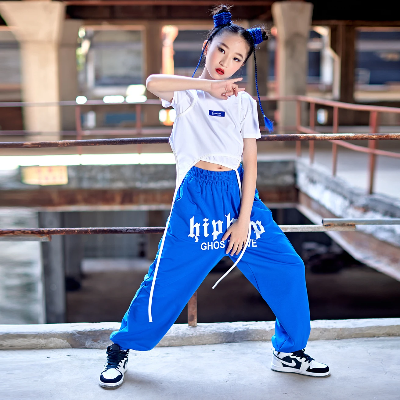 Детская одежда в стиле K-POP, свитшот большого размера, рубашка, топ, уличная одежда, штаны для девочек, костюм для джазовых танцев, одежда DN11826
Детская одежда в стиле K-POP, свитшот большого размера, рубашка, топ, уличная одежда, штаны для девочек, костюм для джазовых танцев, одежда DN11826