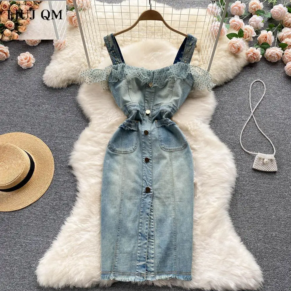 Summer Women Denim Sleeveless Spaghetti Strap Dress Sexy Off Shoulder Button Slim Tulle Dot Patchwork Female Party Pencil Dress
Summer Women Denim Sleeveless Spaghetti Strap Dress Sexy Off Shoulder Button Slim Tulle Dot Patchwork Female Party Pencil Dress