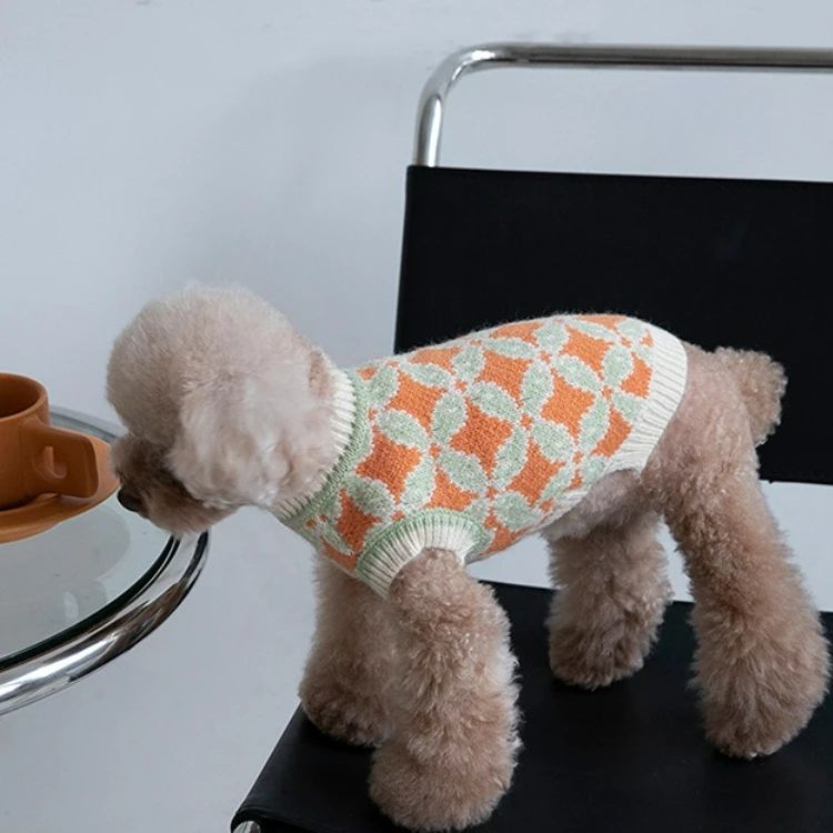 Pet Retro Fashion Orange Plaid Dog Sweater Kitten Puppy Clothes Teddy Dog Sweater for Small Dog Autumn Winter
Pet Retro Fashion Orange Plaid Dog Sweater Kitten Puppy Clothes Teddy Dog Sweater for Small Dog Autumn Winter