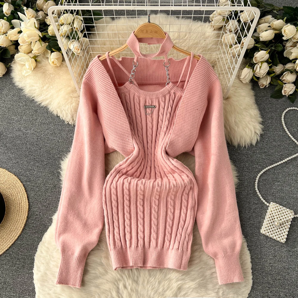 2022 Autumn and Winter New Short Wool Knit Cardigan Shawl Halter Tight Braces Dress Two-Piece Suit
2022 Autumn and Winter New Short Wool Knit Cardigan Shawl Halter Tight Braces Dress Two-Piece Suit