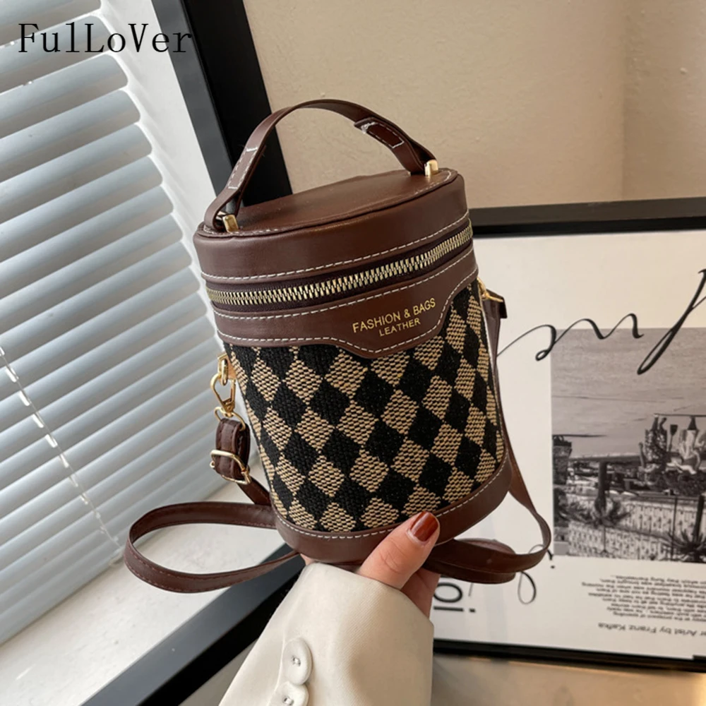 Women Leopard Handbags 2022 Print Messenger Bags Fashion Hand-held Cylinder Shoulder Bags Lozenge Vintage Contrasting Colors Bag
Women Leopard Handbags 2022 Print Messenger Bags Fashion Hand-held Cylinder Shoulder Bags Lozenge Vintage Contrasting Colors Bag