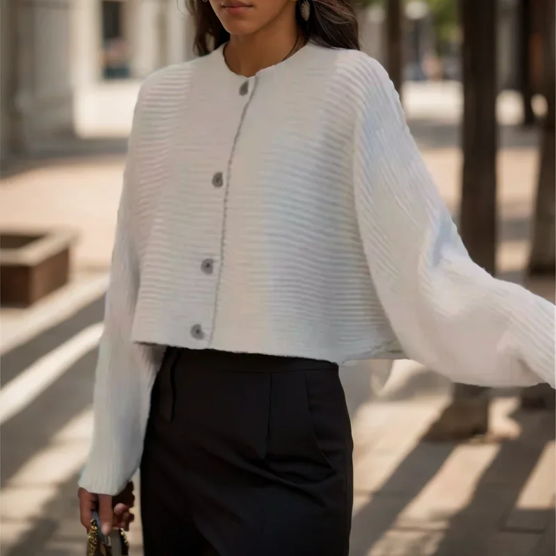 Winter Loose Long Sleeve Sweater Chic Bat Sleeve Knitted Cardigan Women Sweater Autumn Jacket Elegant Solid Warm Cardigans 29989
Winter Loose Long Sleeve Sweater Chic Bat Sleeve Knitted Cardigan Women Sweater Autumn Jacket Elegant Solid Warm Cardigans 29989