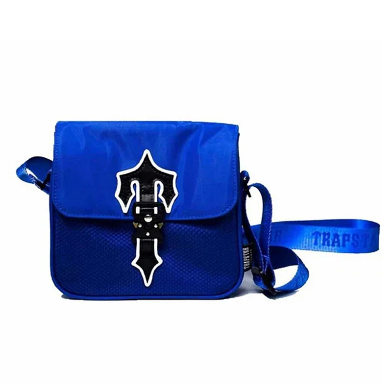 Trapstar Luxury Designer IRONGATE T Crossbody Bag Black Reflective Blue London High Quality Shoulder for Men and Women 2023
Trapstar Luxury Designer IRONGATE T Crossbody Bag Black Reflective Blue London High Quality Shoulder for Men and Women 2023