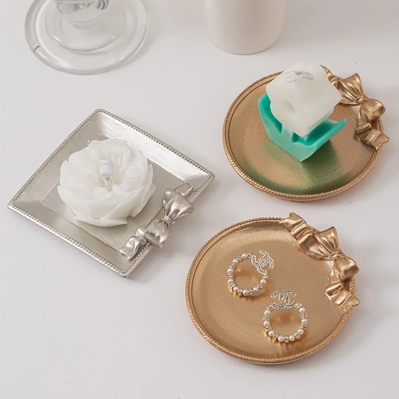 Metal Base Tray, Decorative Platters and Trays for Perfume Jewelry Candle, Bath Vanity Counter Bathroom Coffee Table Decorative
Metal Base Tray, Decorative Platters and Trays for Perfume Jewelry Candle, Bath Vanity Counter Bathroom Coffee Table Decorative