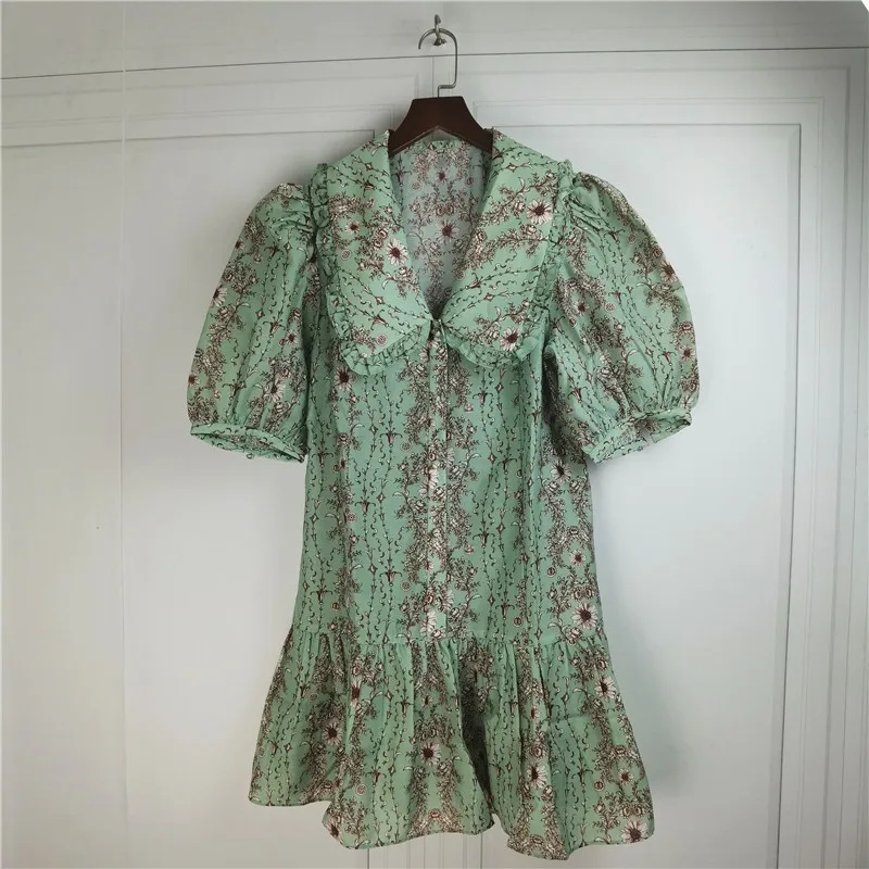 Elegant Fashion Summer New Romantic Print Large Lapel Bubble Sleeve Dress Short
Elegant Fashion Summer New Romantic Print Large Lapel Bubble Sleeve Dress Short