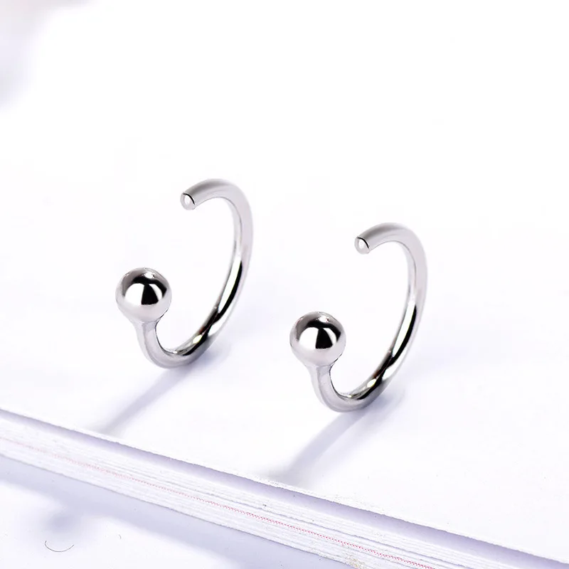Women's S925 Sterling Silver Ear Clip Geometric Ball Silver Stud Earrings Japanese and Korean Simple Fashion Jewelry Couple Gift
Women's S925 Sterling Silver Ear Clip Geometric Ball Silver Stud Earrings Japanese and Korean Simple Fashion Jewelry Couple Gift