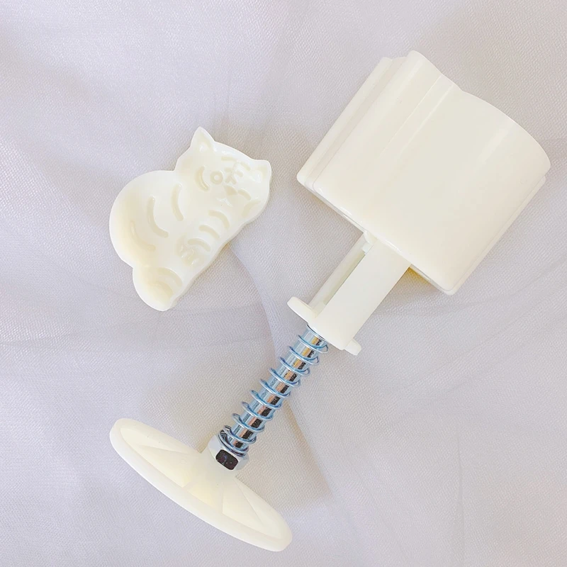 50g Cute Tiger Shape Pastry Moulds Mooncake Molds Mooncake Mould Hand Pressure Plastic Material Baking Accessories Tools
50g Cute Tiger Shape Pastry Moulds Mooncake Molds Mooncake Mould Hand Pressure Plastic Material Baking Accessories Tools
