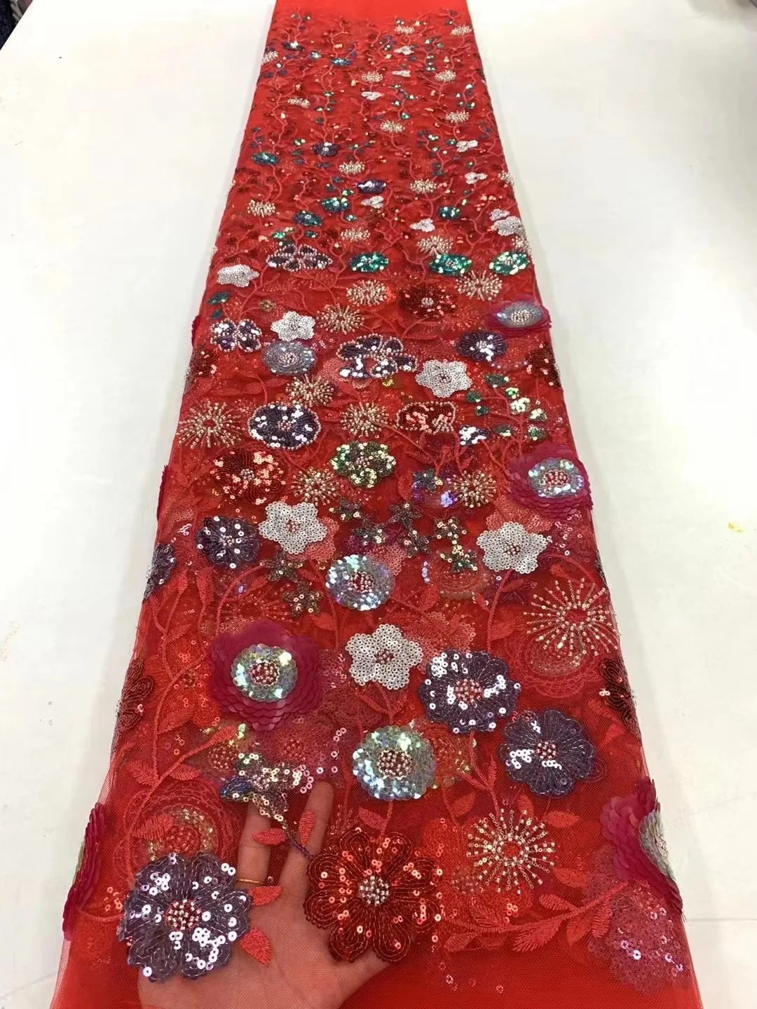 2023 High Quality African 5 Yards Red Net Lace Fabric French Bridal Luxury Embroidery Beaded Sequins Lace Fabric For Wedding 
2023 High Quality African 5 Yards Red Net Lace Fabric French Bridal Luxury Embroidery Beaded Sequins Lace Fabric For Wedding