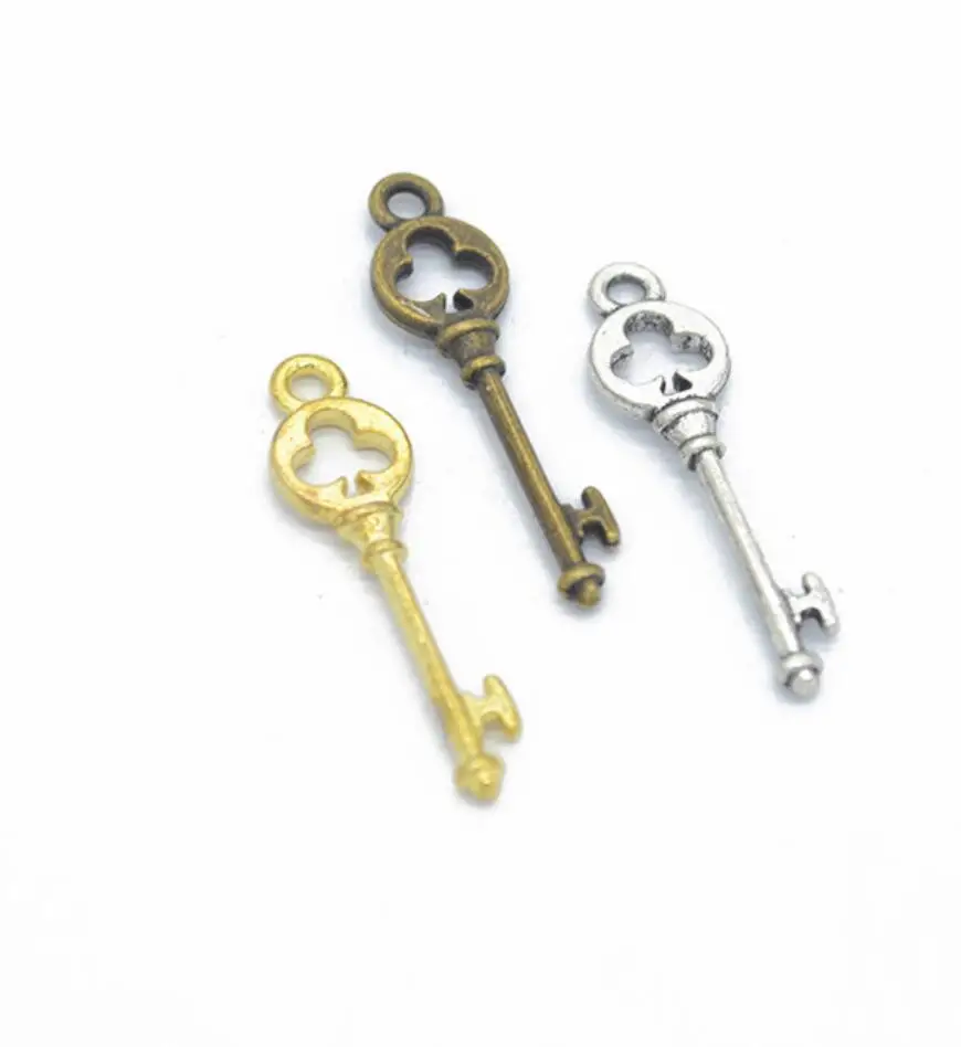 100pcs Charms Vintage Skeleton Key 21x9mm Tibetan Bronze Silver Color Pendants Antique Jewelry Making DIY Handmade Craft F0422
100pcs Charms Vintage Skeleton Key 21x9mm Tibetan Bronze Silver Color Pendants Antique Jewelry Making DIY Handmade Craft F0422