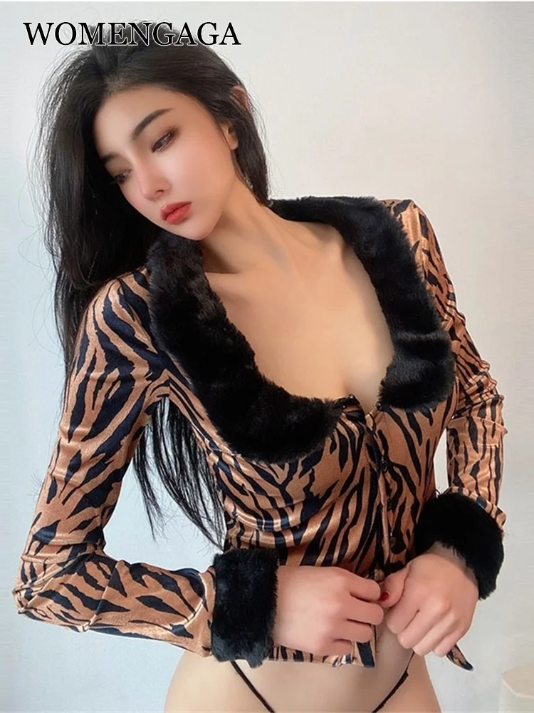 

WOMENGAGA 2022 Winter New V-neck Woolen Leopard Zebra Stripes Hairy Long Sleeve Fashion Short Slim Top T Shirt Tees Kroean ZSN8