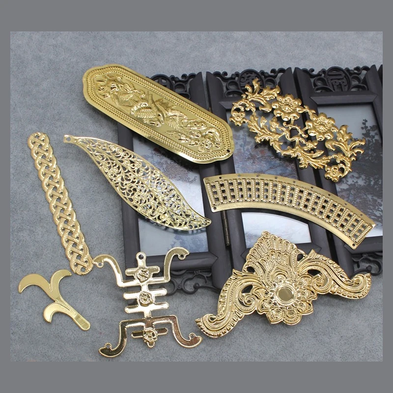 DIY Bride Headdress Phoenix Crown Ancient Style Hairpin Hair Plug Accessories Material Iron Wall Living Room Home Decoration
DIY Bride Headdress Phoenix Crown Ancient Style Hairpin Hair Plug Accessories Material Iron Wall Living Room Home Decoration