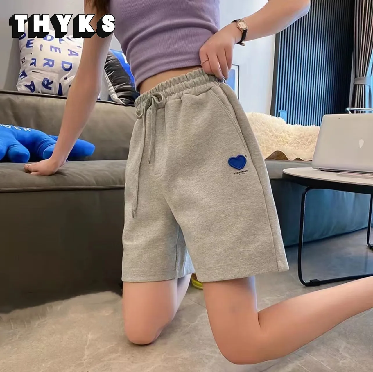 ADER ERROR High Quality Shorts Loose Twinheart Heart Embroidered Korean Version Men's and Women's Couple Five-point Pants Unisex 
ADER ERROR High Quality Shorts Loose Twinheart Heart Embroidered Korean Version Men's and Women's Couple Five-point Pants Unisex