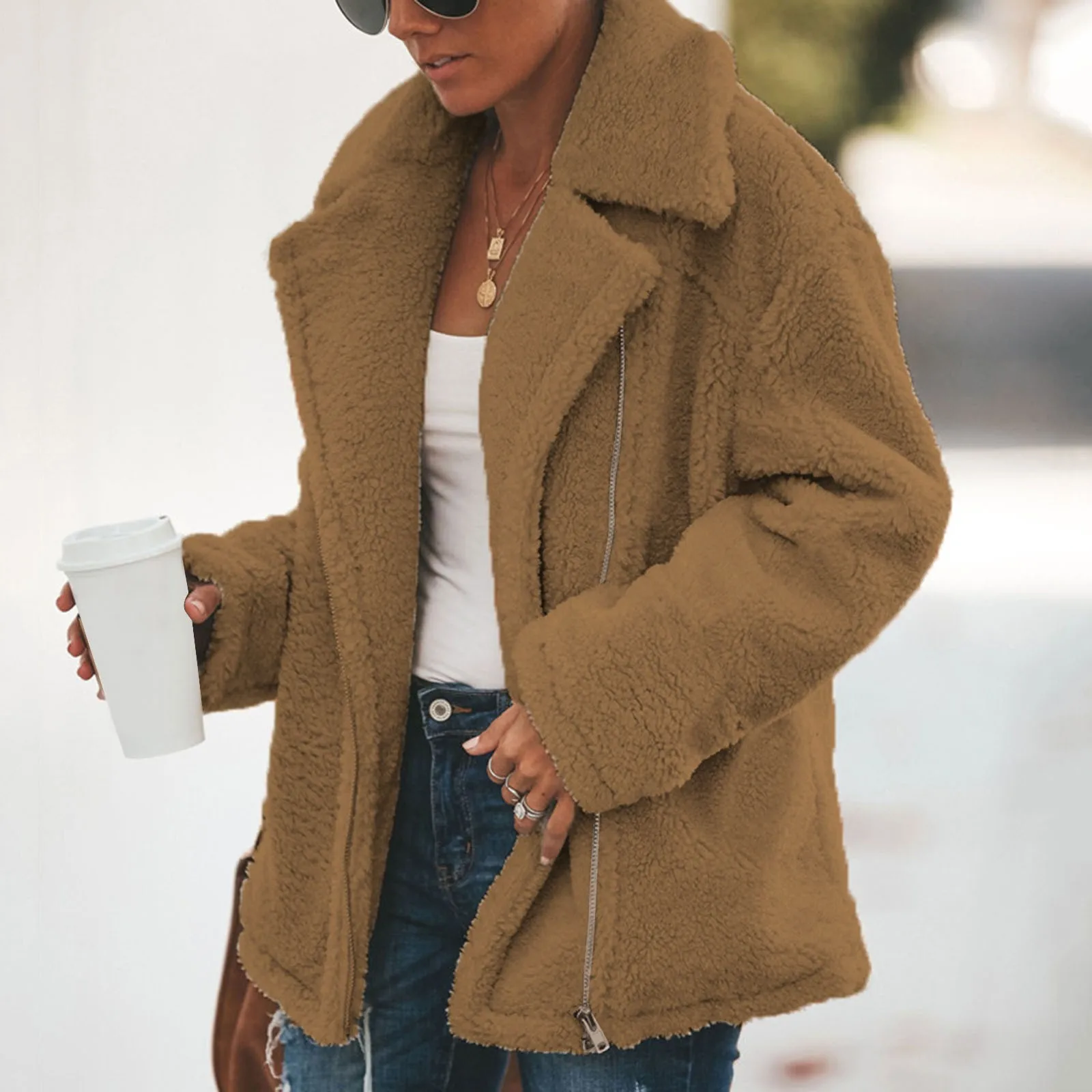 Winter Women Warm Coat Fashion Mid Length Thick Warm Faux Lamb Fleece Lined Jacket Ladies Coats Zipper Ladies Clothes Streetwear
Winter Women Warm Coat Fashion Mid Length Thick Warm Faux Lamb Fleece Lined Jacket Ladies Coats Zipper Ladies Clothes Streetwear